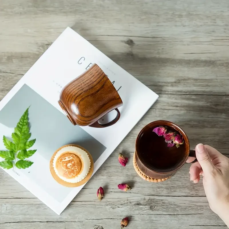 كوب خشبي صنع يدوي تصميم مضاد  للكسر و السقوط