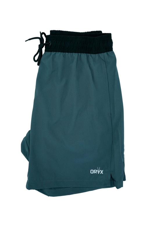 شورت قماش سترتش اللون الارمادي مع حزام اسود